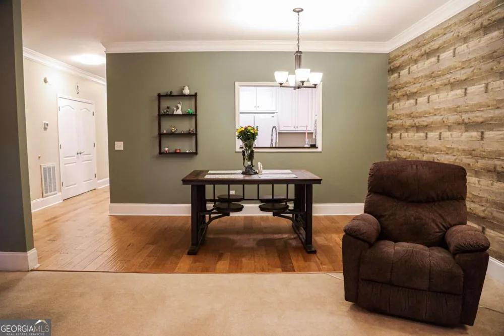 136 Wisteria DR Winder, GA 30680