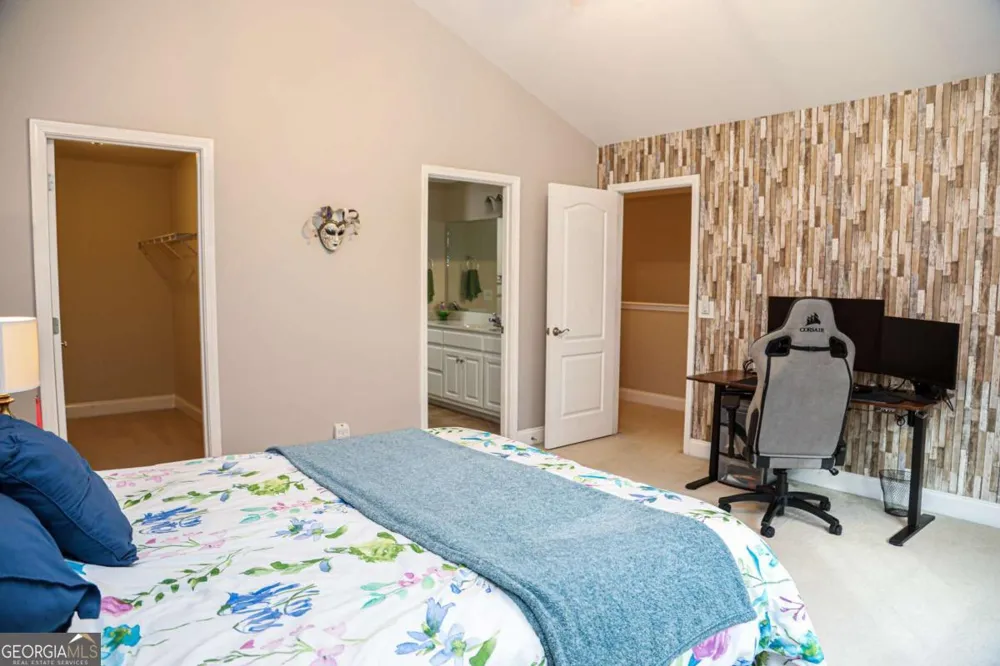 136 Wisteria DR Winder, GA 30680