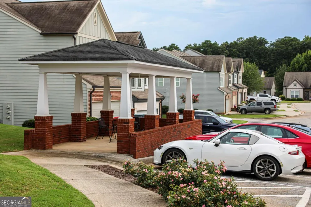 136 Wisteria DR Winder, GA 30680