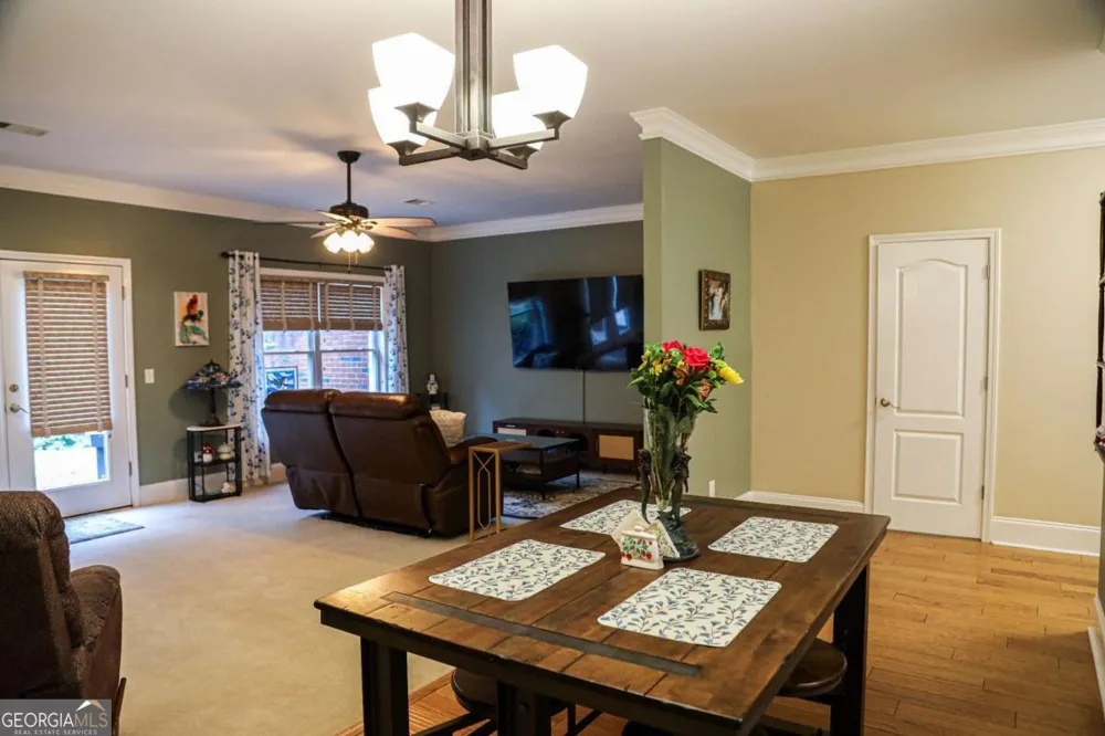 136 Wisteria DR Winder, GA 30680
