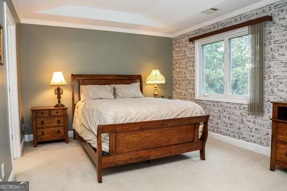 136 Wisteria DR Winder, GA 30680