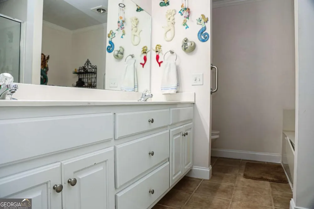 136 Wisteria DR Winder, GA 30680