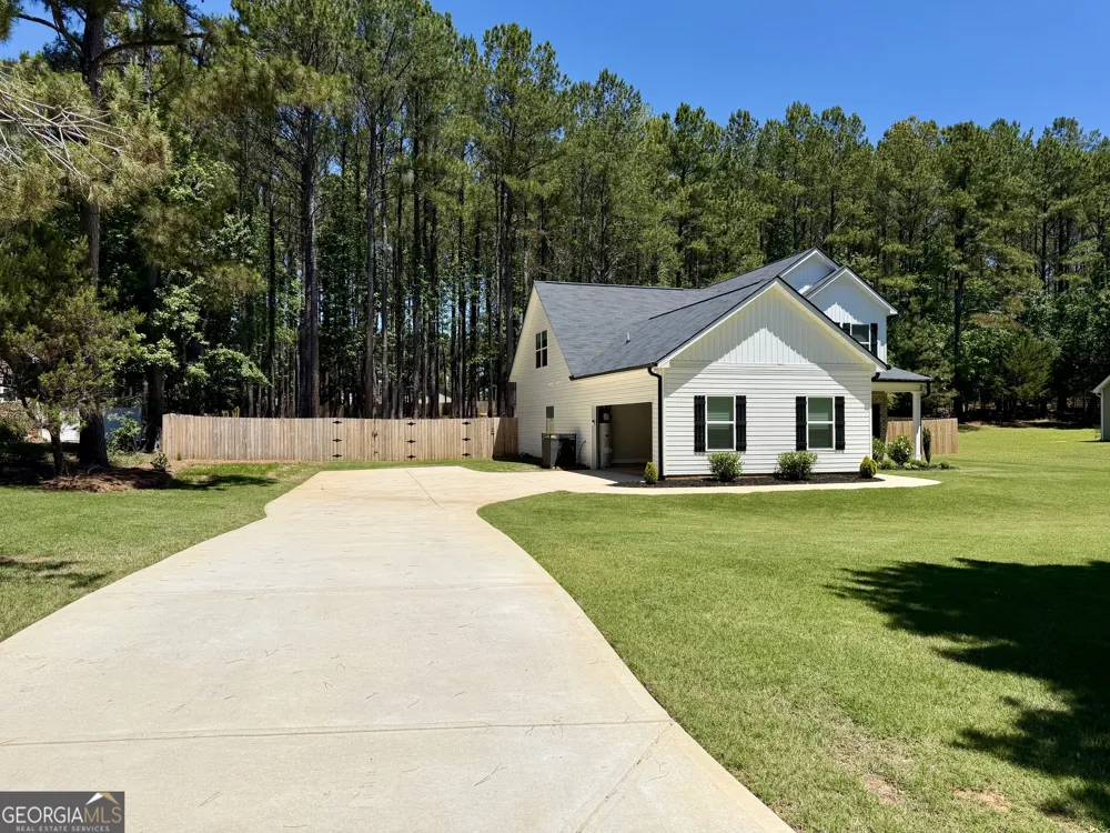 505 Kaitlin CIR Griffin, GA 30223