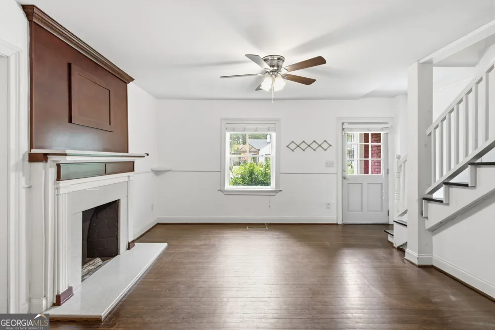 1669 Emerald AVE SW Atlanta, GA 30310