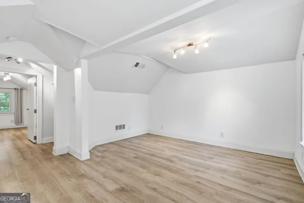 1669 Emerald AVE SW Atlanta, GA 30310
