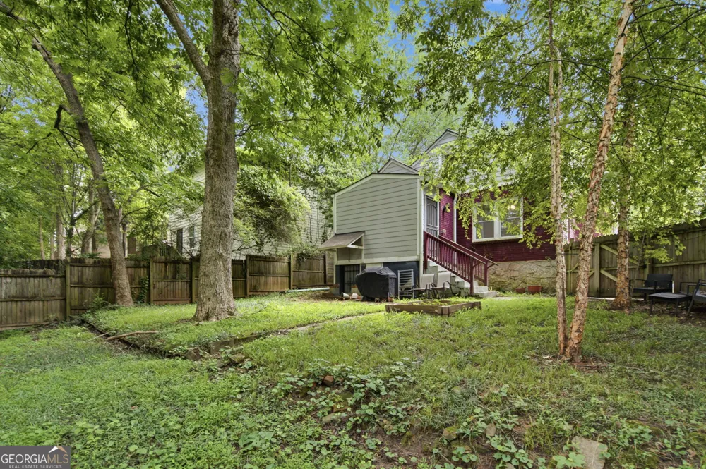 1669 Emerald AVE SW Atlanta, GA 30310