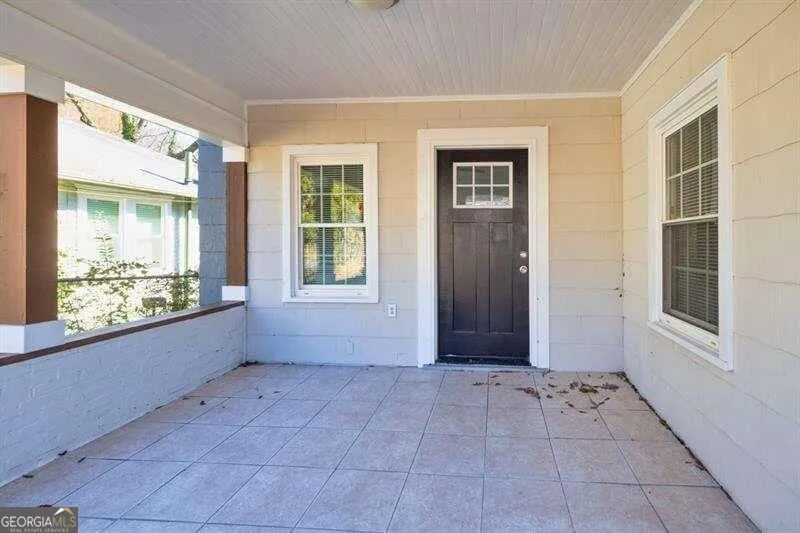 2506 Maple ST East Point, GA 30344