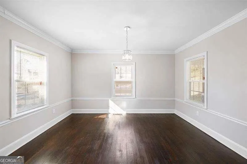 2506 Maple ST East Point, GA 30344