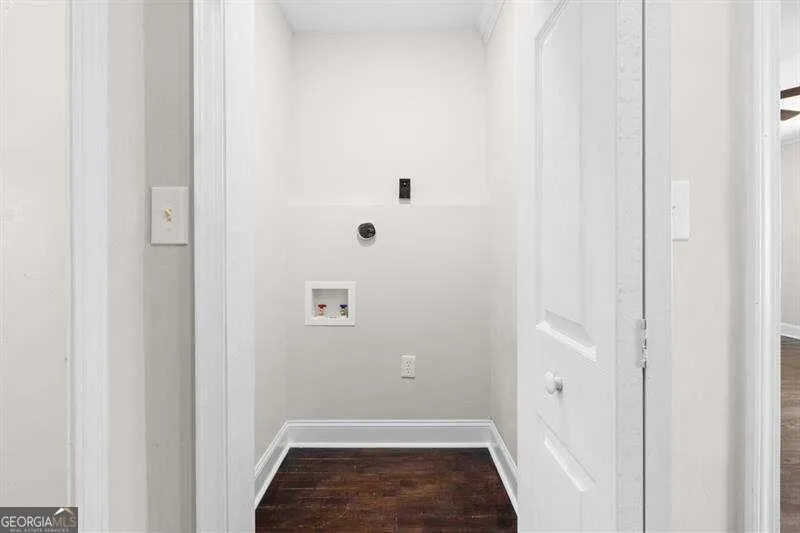 2506 Maple ST East Point, GA 30344