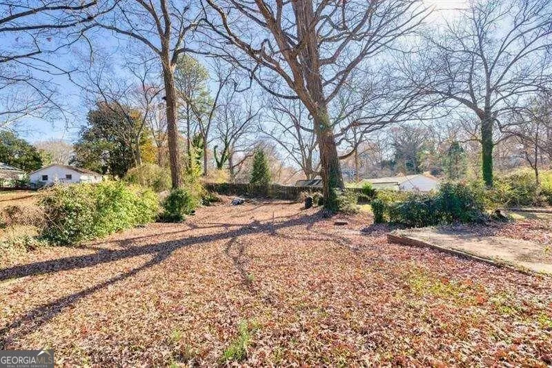2506 Maple ST East Point, GA 30344