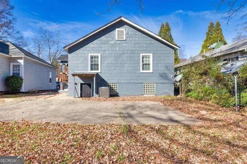 2506 Maple ST East Point, GA 30344