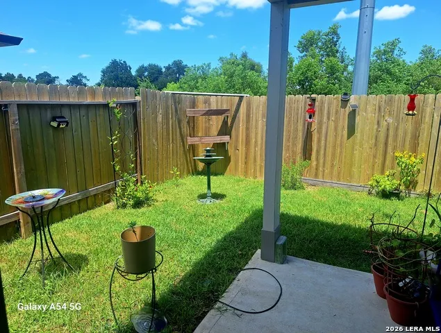 226 EAGLEVILLE DR Alvin, TX 77511