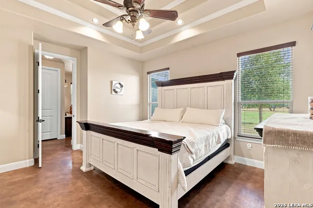 1250 County Road 304 Floresville, TX 78114