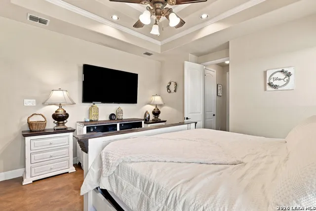 1250 County Road 304 Floresville, TX 78114