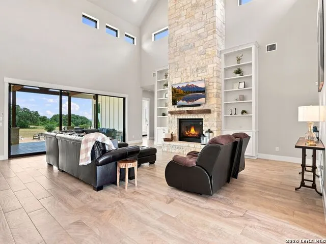2116 SENORA RDG Canyon Lake, TX 78133