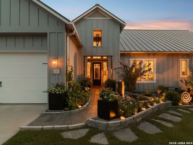 137 Sowing Oak Dr San Marcos, TX 78666
