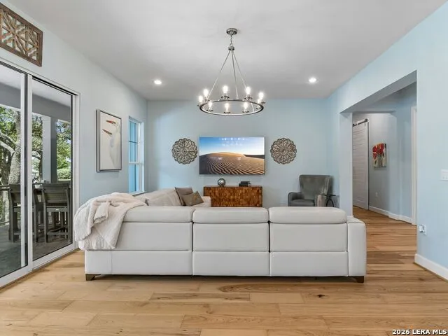 137 Sowing Oak Dr San Marcos, TX 78666
