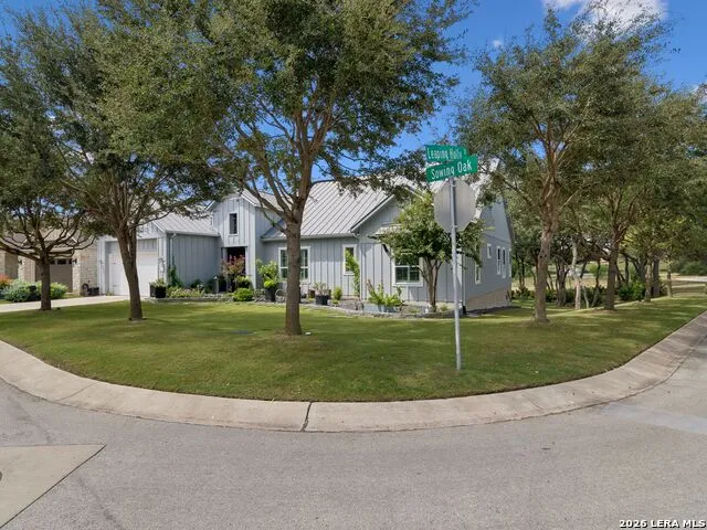 137 Sowing Oak Dr San Marcos, TX 78666