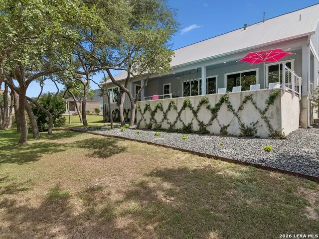 137 Sowing Oak Dr San Marcos, TX 78666