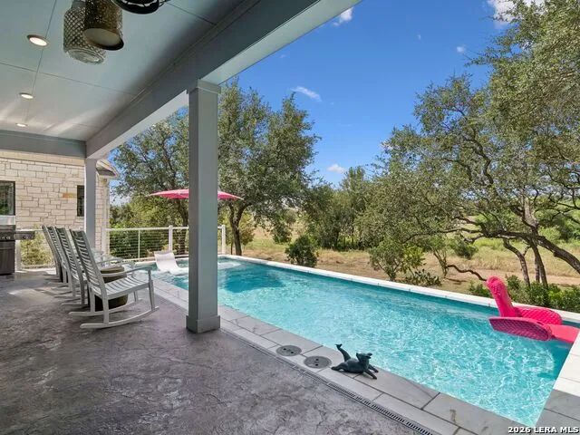 137 Sowing Oak Dr San Marcos, TX 78666