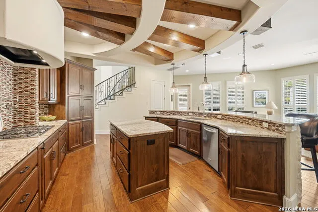 315 Candelaria Helotes, TX 78023