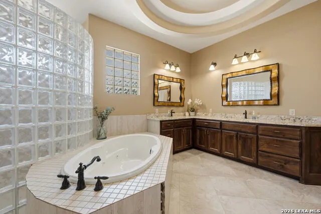 315 Candelaria Helotes, TX 78023