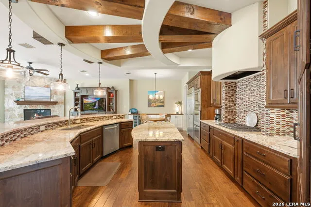 315 Candelaria Helotes, TX 78023