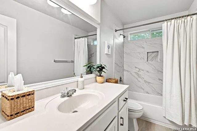 5511 Justin CV San Antonio, TX 78240
