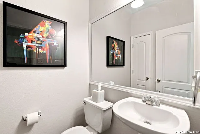5511 Justin CV San Antonio, TX 78240