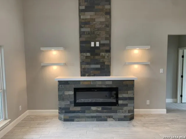 109 W Magnolia Cir La Vernia, TX 78121