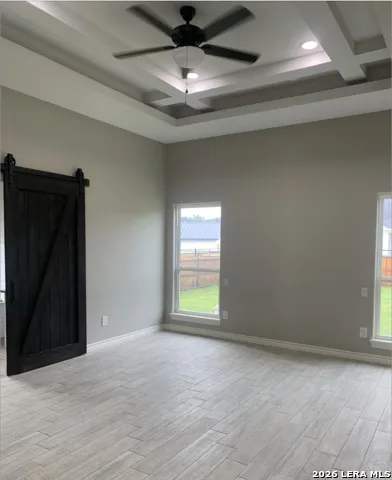 109 W Magnolia Cir La Vernia, TX 78121