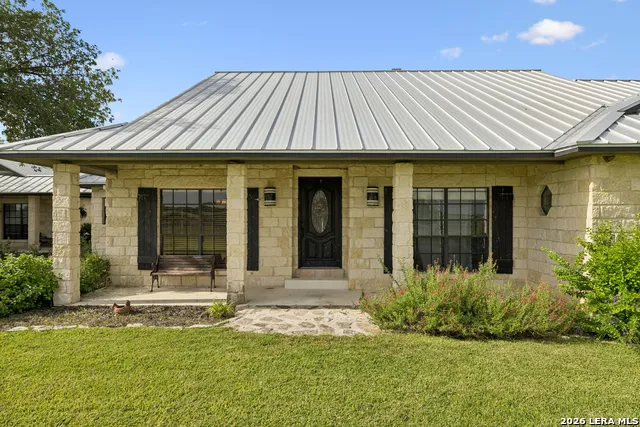 700 County Road 544 Hondo, TX 78861