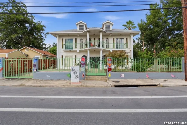 603 S SAN JOAQUIN AVE San Antonio, TX 78237