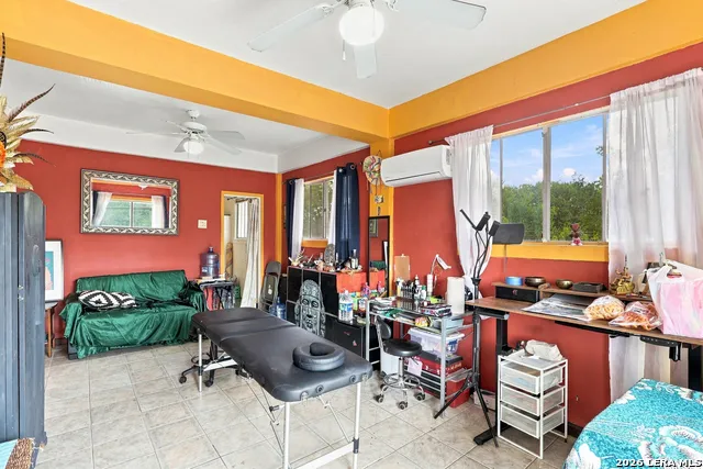 603 S SAN JOAQUIN AVE San Antonio, TX 78237