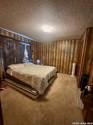 980 County Road 443 Hondo, TX 78861