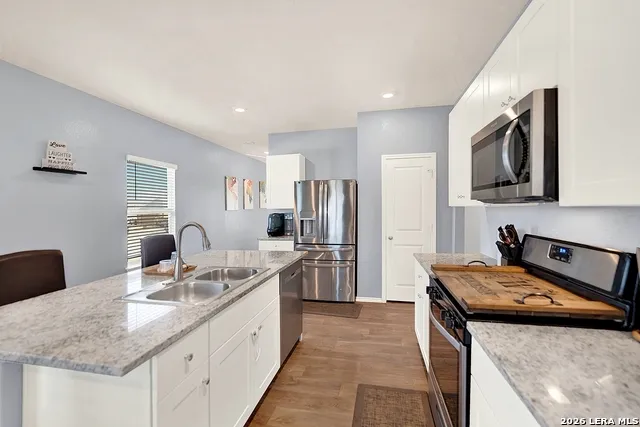 4347 LAKE RITTER St Hedwig, TX 78152