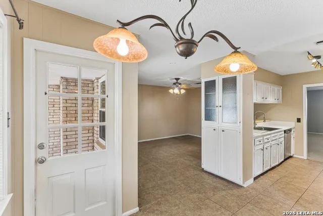 1730 Talcott San Antonio, TX 78232