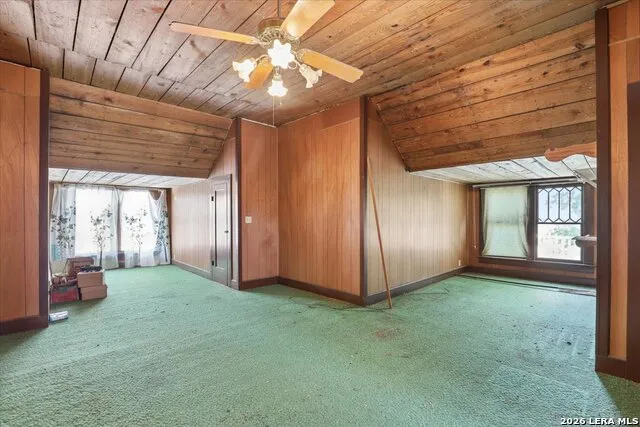 504 S MAIN ST Lockhart, TX 78644