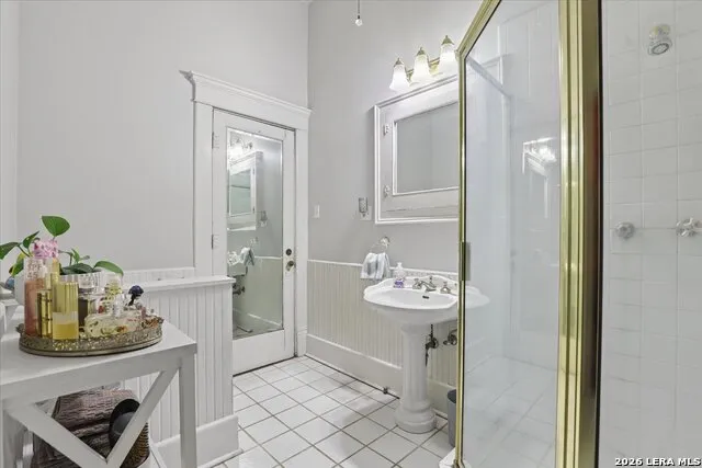 504 S MAIN ST Lockhart, TX 78644