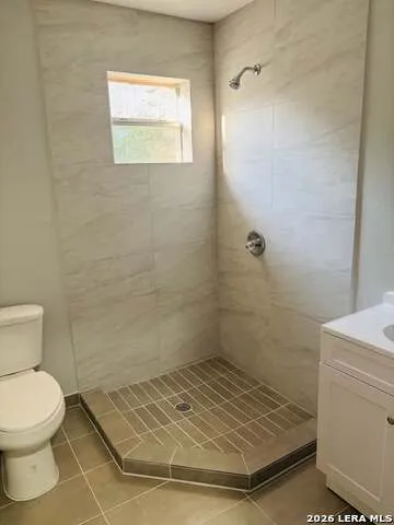 1704 Washington Beeville, TX 78102