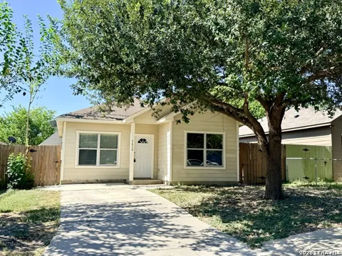 4838 Fortuna Pl