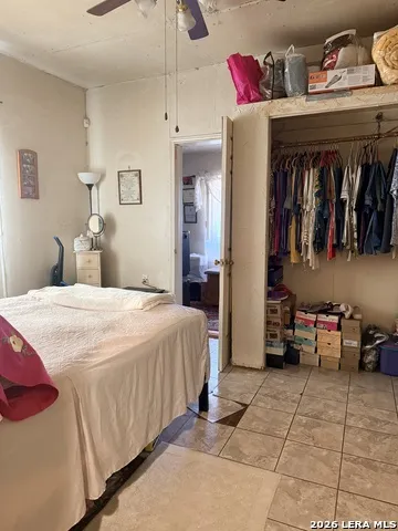 735 W HOLLYWOOD AVE San Antonio, TX 78212