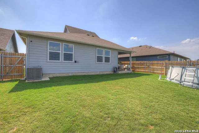 437 Signe Seguin, TX 78155