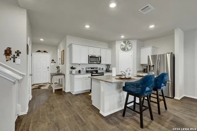 437 Signe Seguin, TX 78155