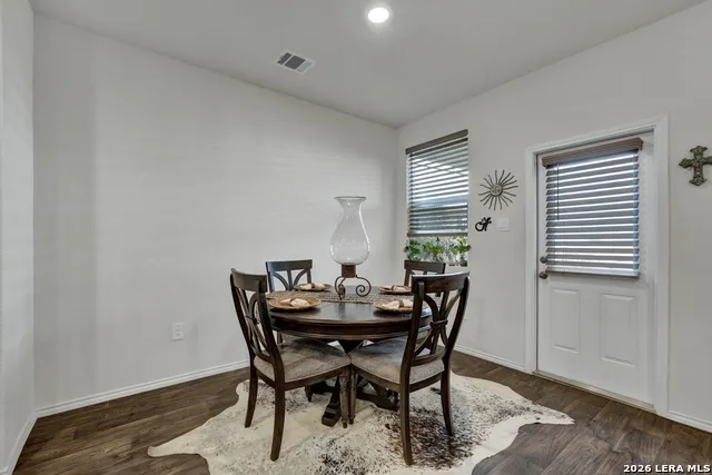 437 Signe Seguin, TX 78155