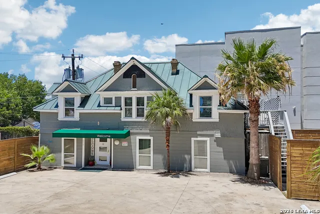 421 HOWARD ST San Antonio, TX 78212