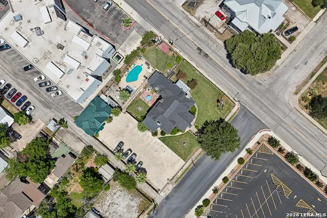 421 HOWARD ST San Antonio, TX 78212