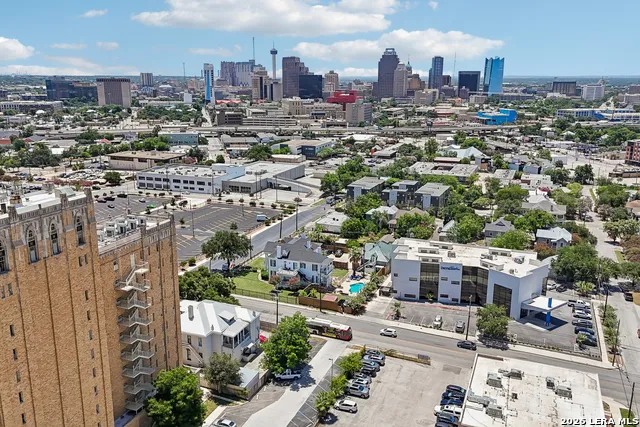 421 HOWARD ST San Antonio, TX 78212