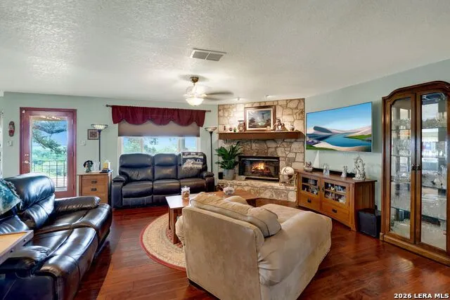 205 County Road 3501 Mico, TX 78056