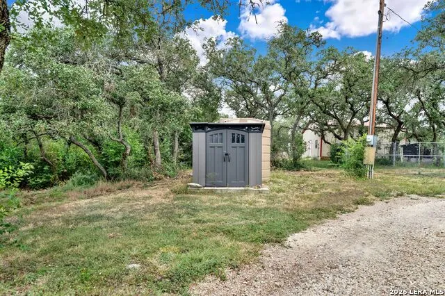 205 County Road 3501 Mico, TX 78056